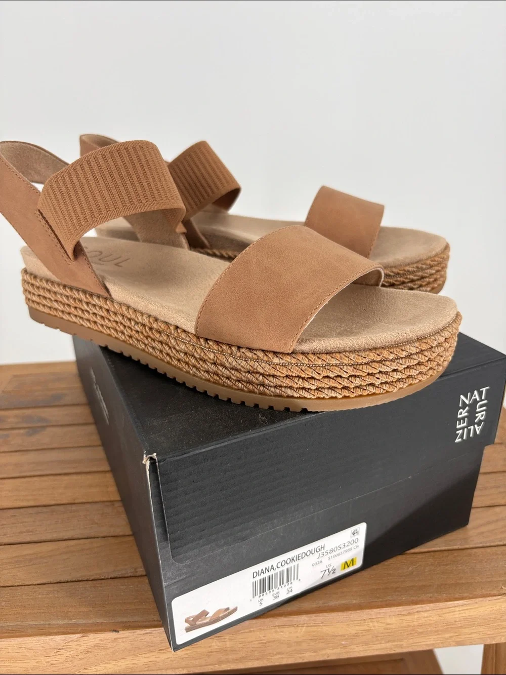 New Naturalizer Womens Tan Espadrille Platform Sandals size 7 1/2 M